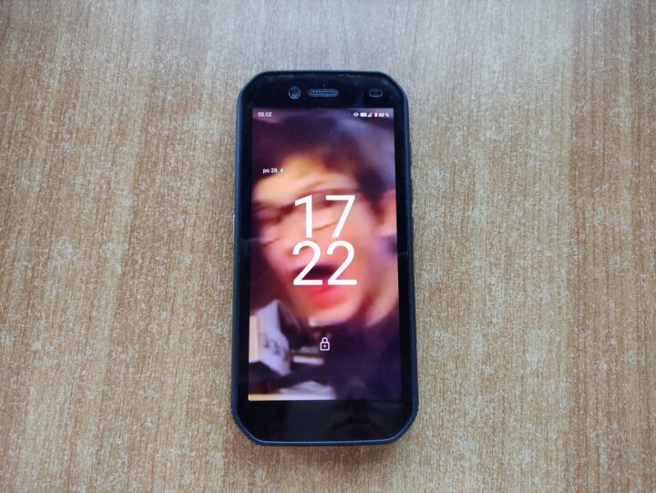ZTRÁTY A NÁLEZY …..aktuálně mobilní telefon